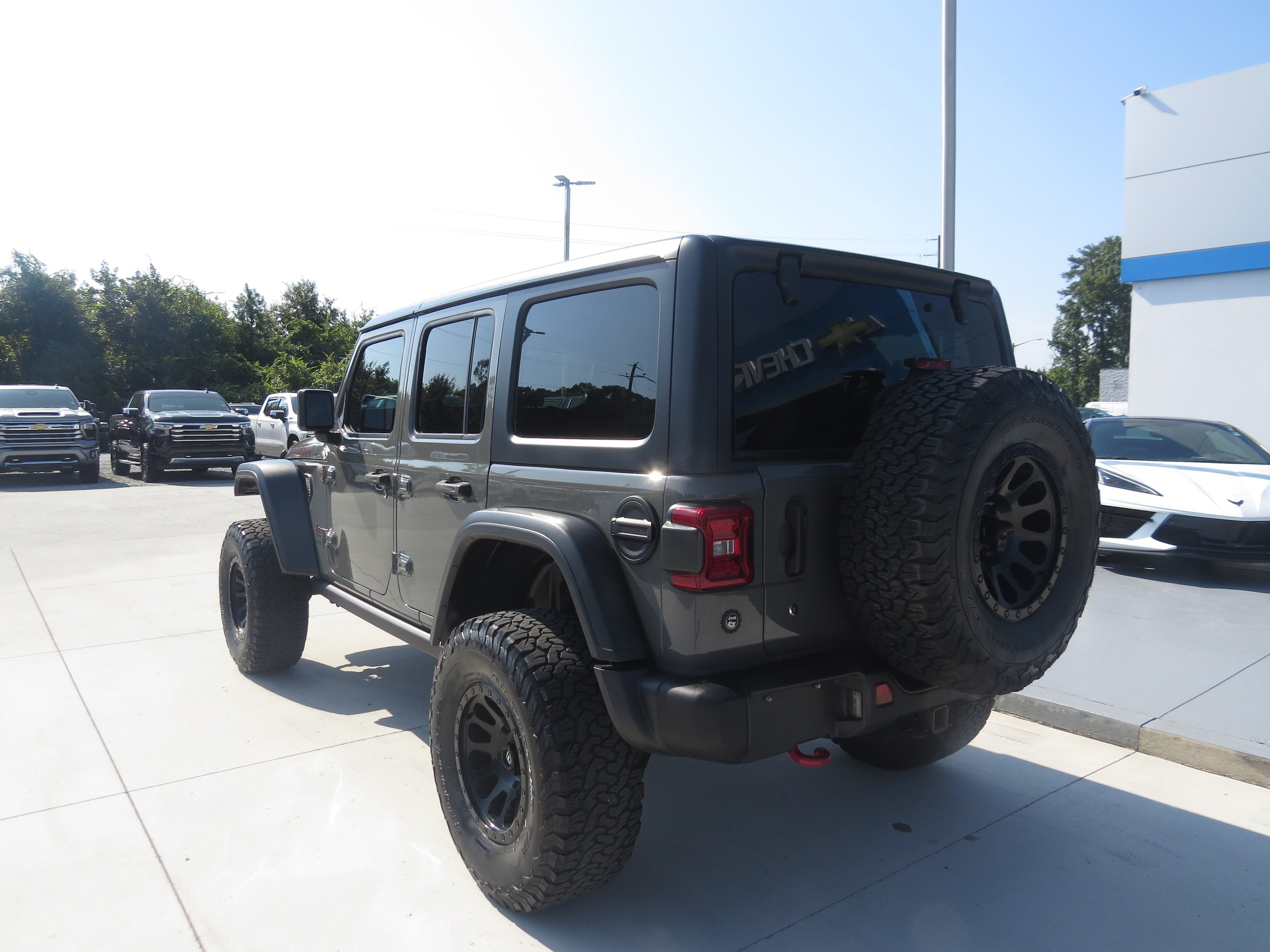 Used 2019 Jeep Wrangler Unlimited Rubicon AWD/4WD image 7