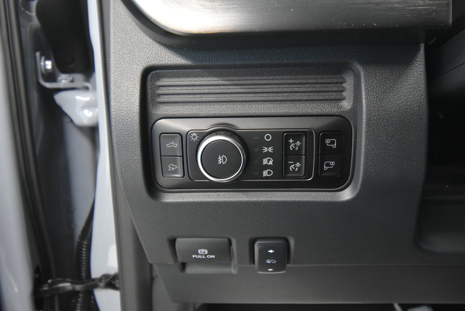 New 2025 Ford F350 Lariat w/ Lariat Ultimate Package image 7