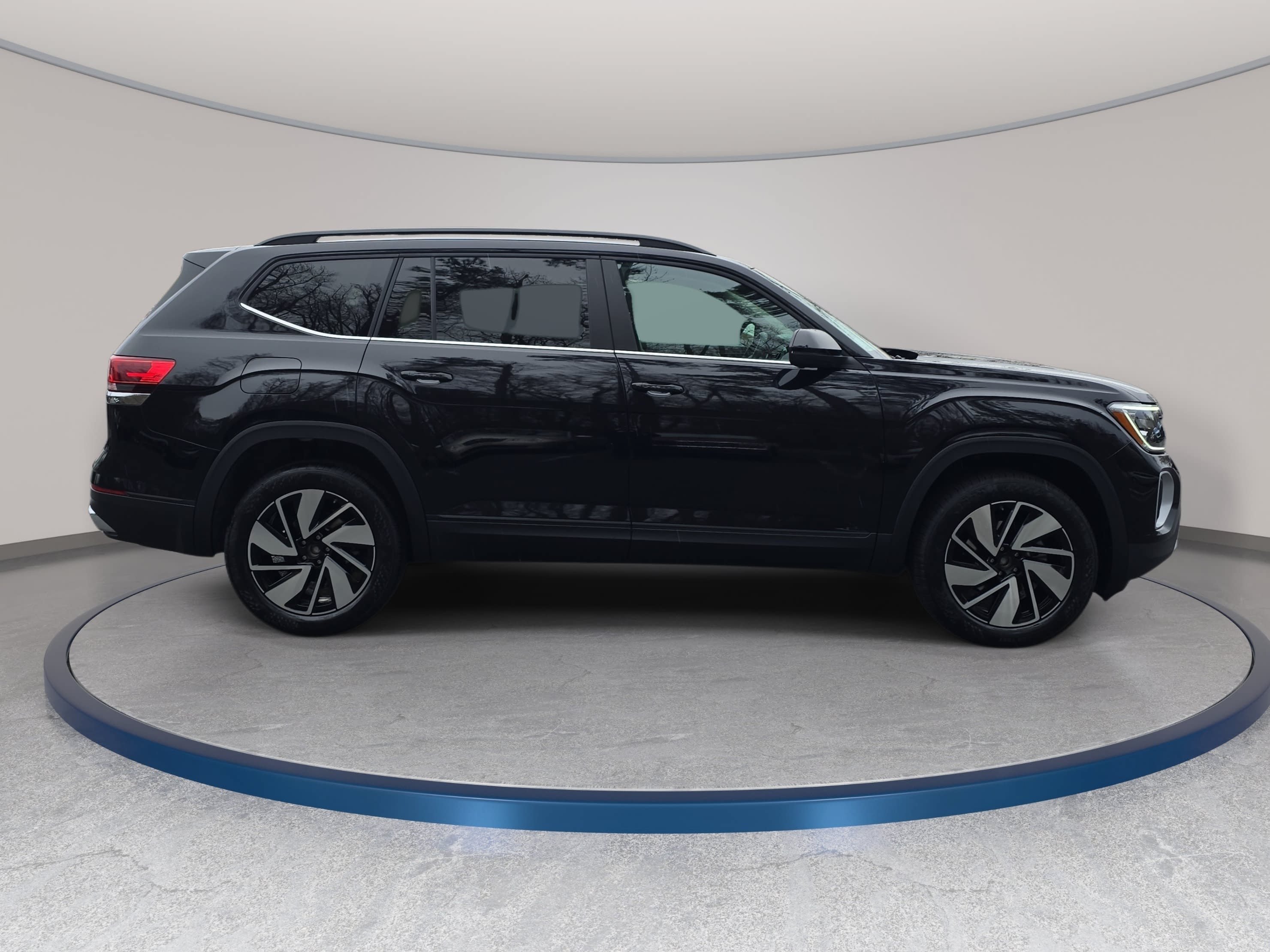 New 2026 Volkswagen Atlas SE AWD/4WD image 4