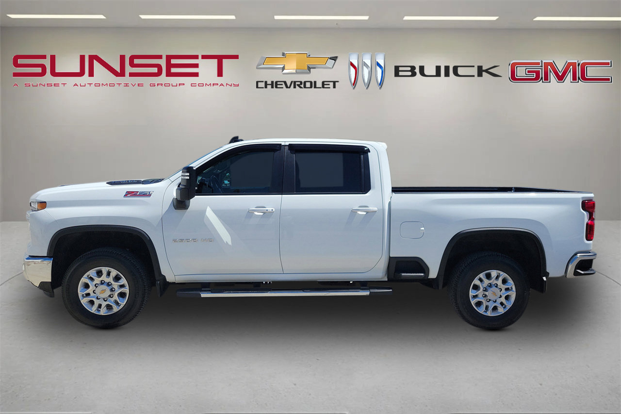 Certified 2024 Chevrolet Silverado 2500 LT AWD/4WD image 7