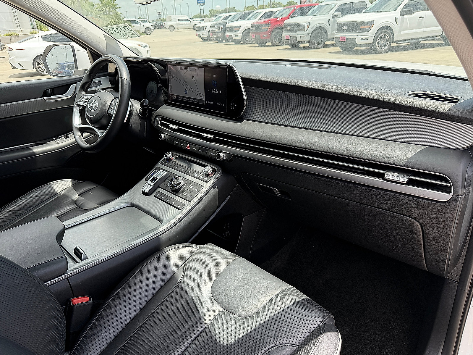Used 2023 Hyundai Palisade SEL AWD/4WD image 12