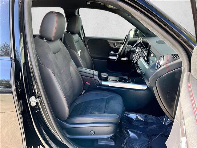 Used 2023 Mercedes-Benz EQB 300 4MATIC image 8