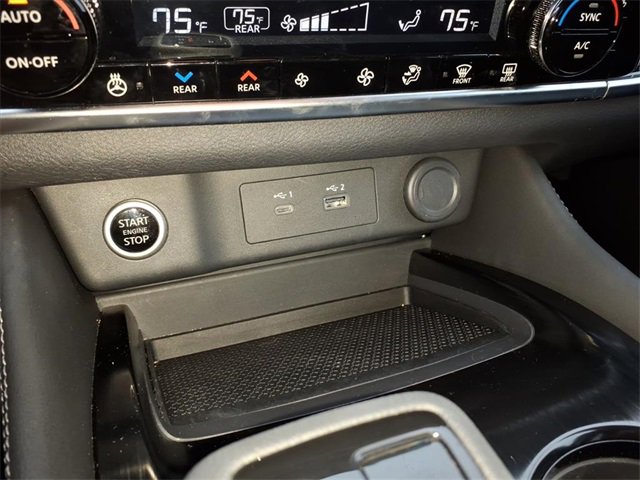 Used 2023 Nissan Rogue SL w/ SL Premium Package image 23