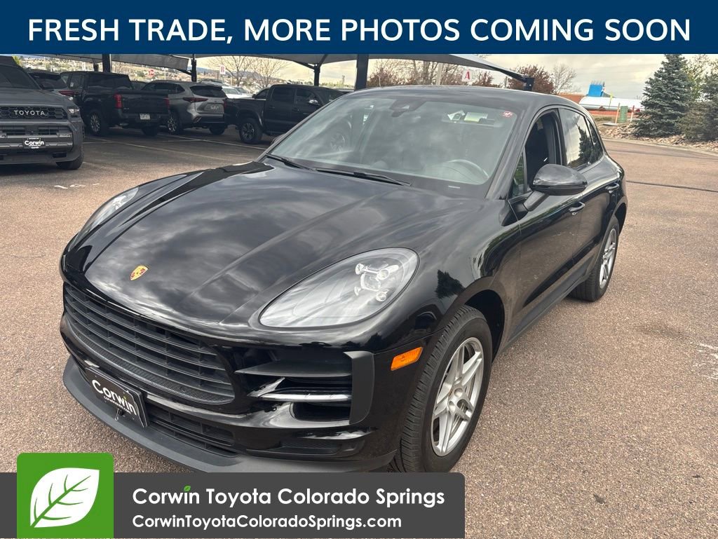Used 2019 Porsche Macan AWD/4WD image 3