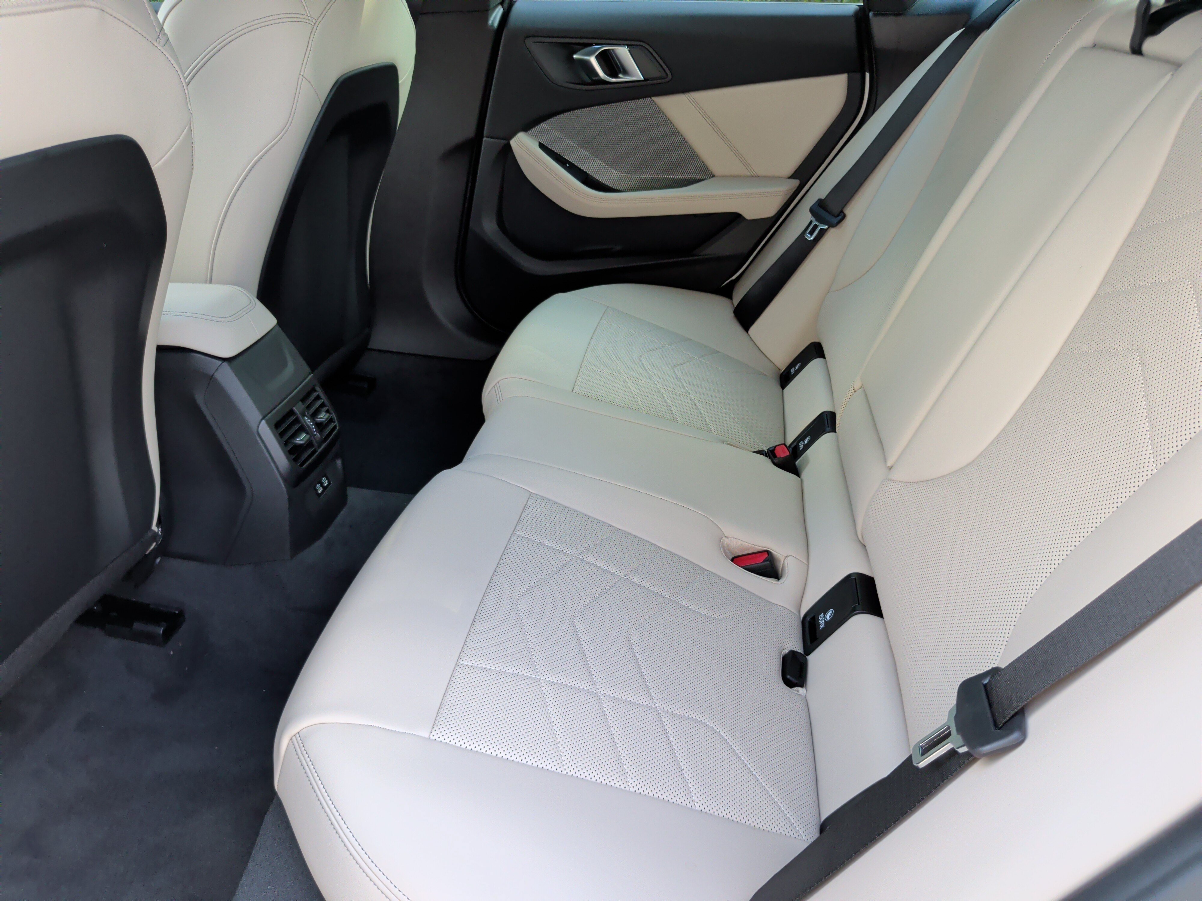New 2026 BMW 228i w/ Technology Package FWD image 37