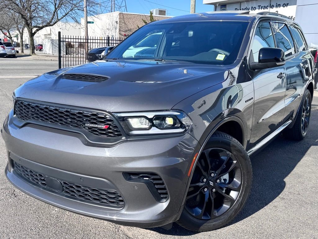 Used 2025 Dodge Durango R/T AWD/4WD image 3