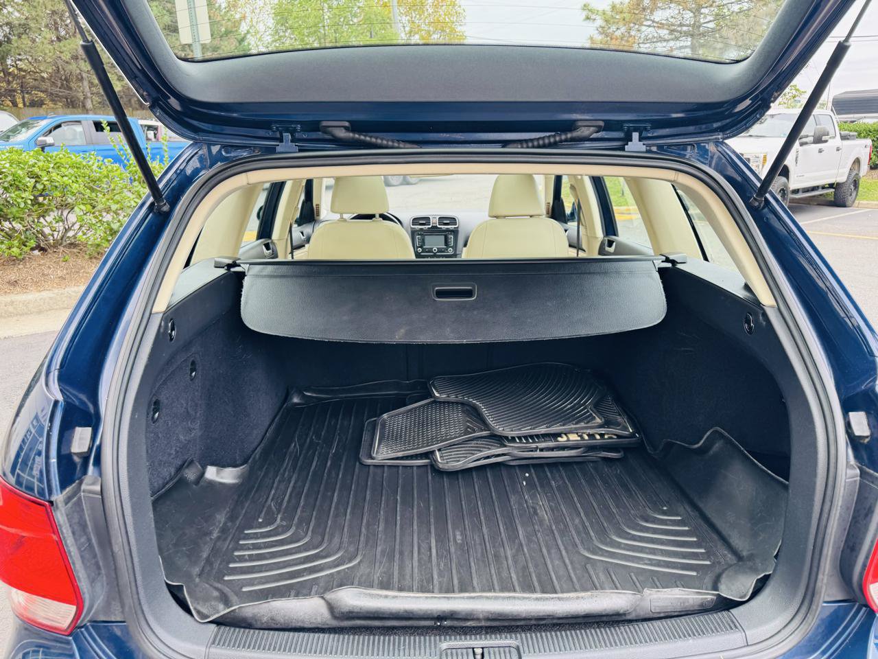 Used 2014 Volkswagen Jetta SE FWD image 16