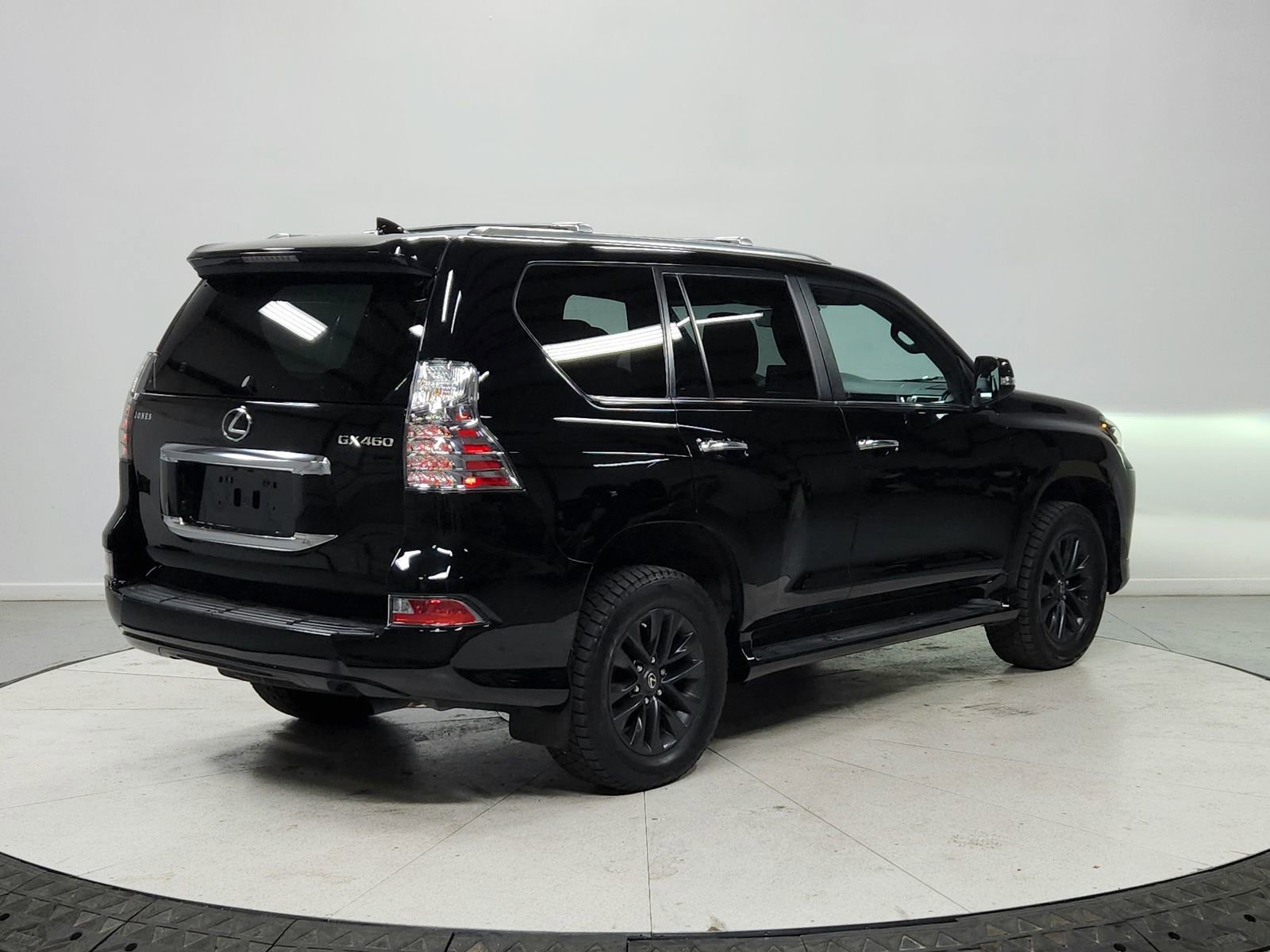 Used 2023 Lexus GX 460 Premium w/ Premium Package image 7