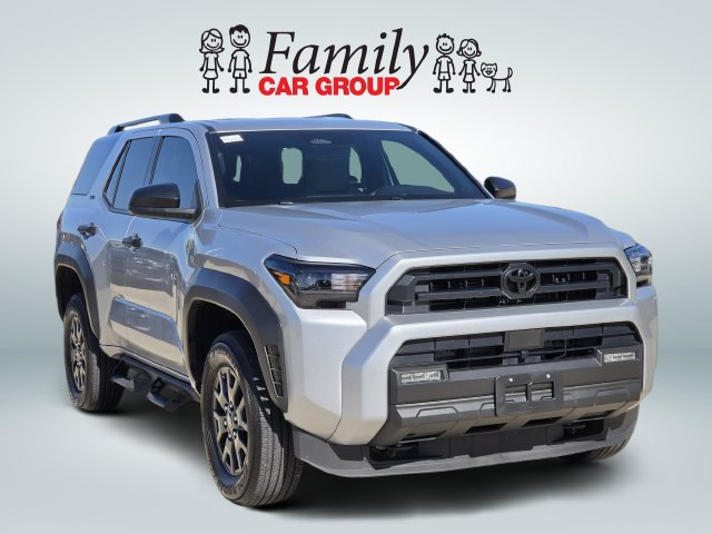 Used 2025 Toyota 4Runner SR5 AWD/4WD image 2