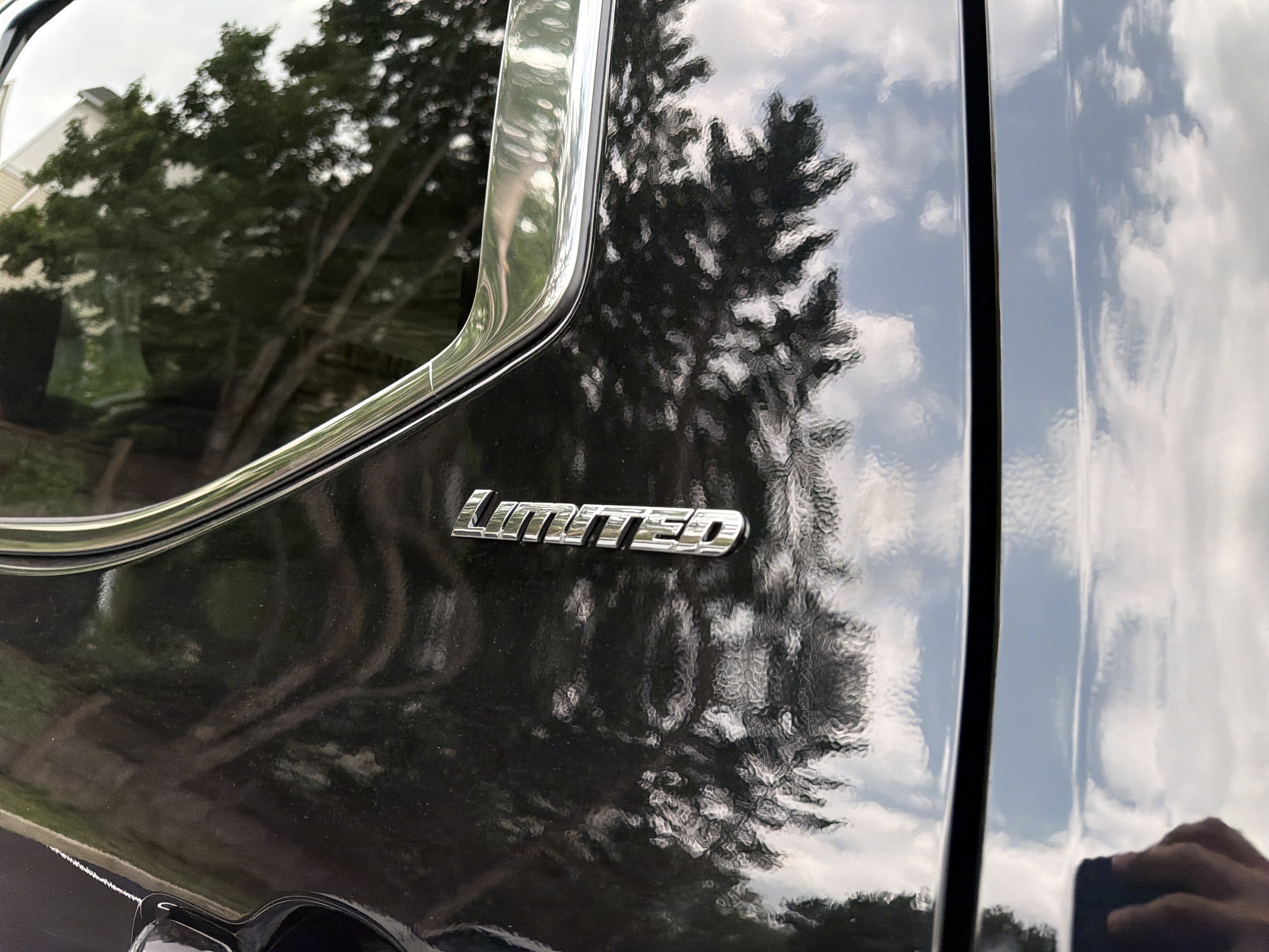 New 2026 Toyota Tundra Limited AWD/4WD image 9