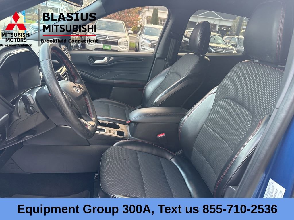 Used 2023 Ford Escape ST-Line w/ Tech Pack #1 AWD/4WD image 11