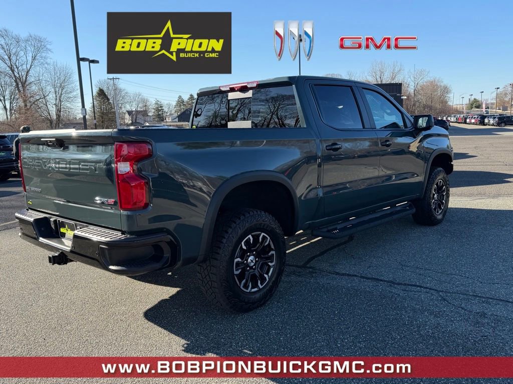 Used 2025 Chevrolet Silverado 1500 ZR2 w/ Technology Package image 5