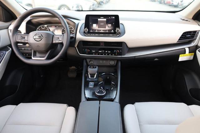 New 2026 Nissan Rogue Dark Armor AWD/4WD image 24
