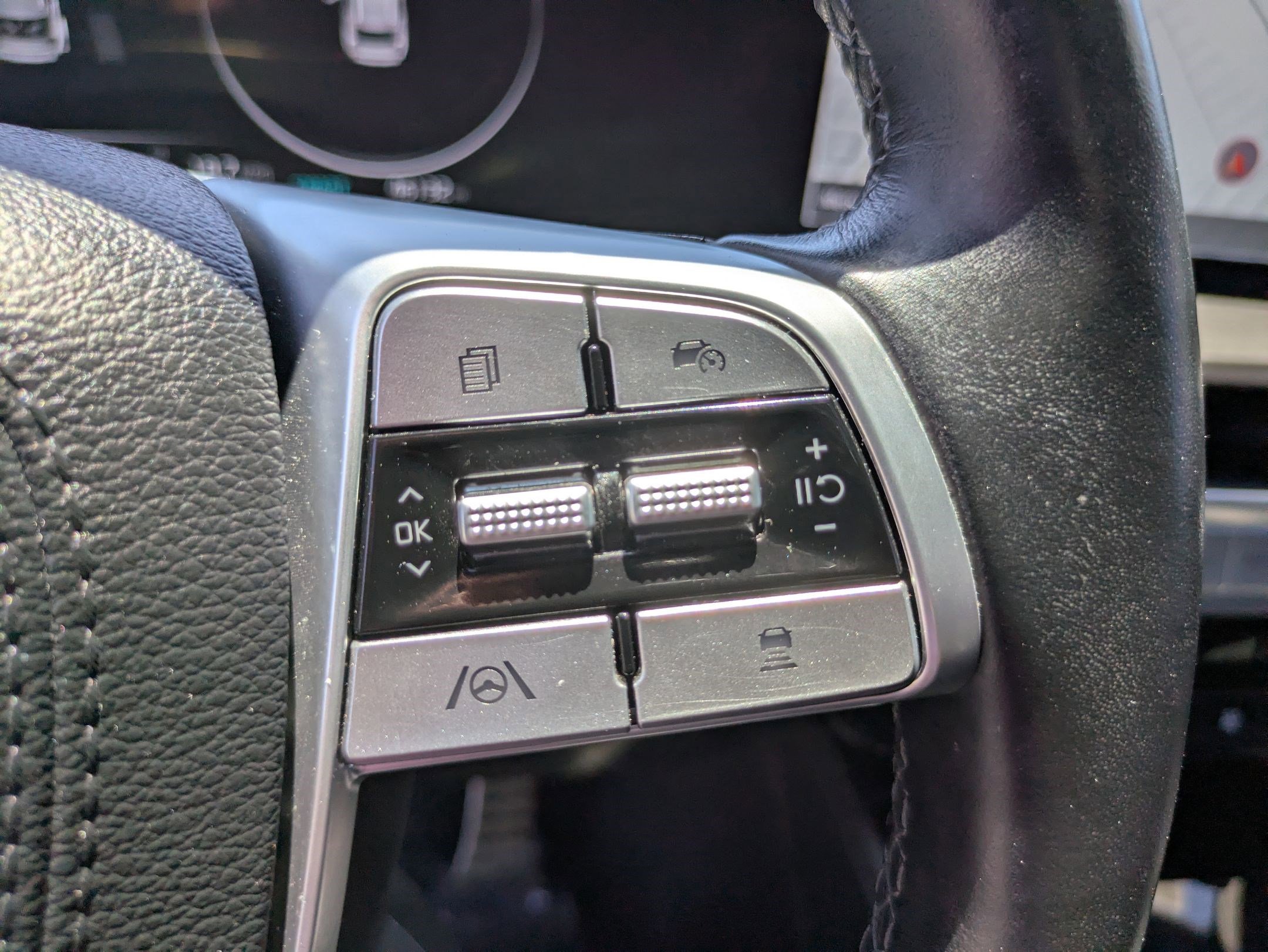 Used 2023 Kia Telluride SX Prestige X-Pro AWD/4WD image 19
