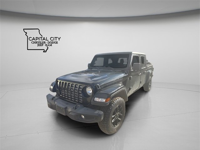 Used 2022 Jeep Gladiator Sport image 5