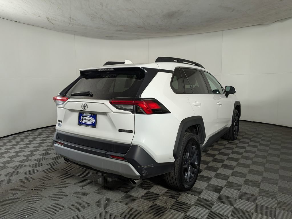 Used 2024 Toyota RAV4 Adventure image 7