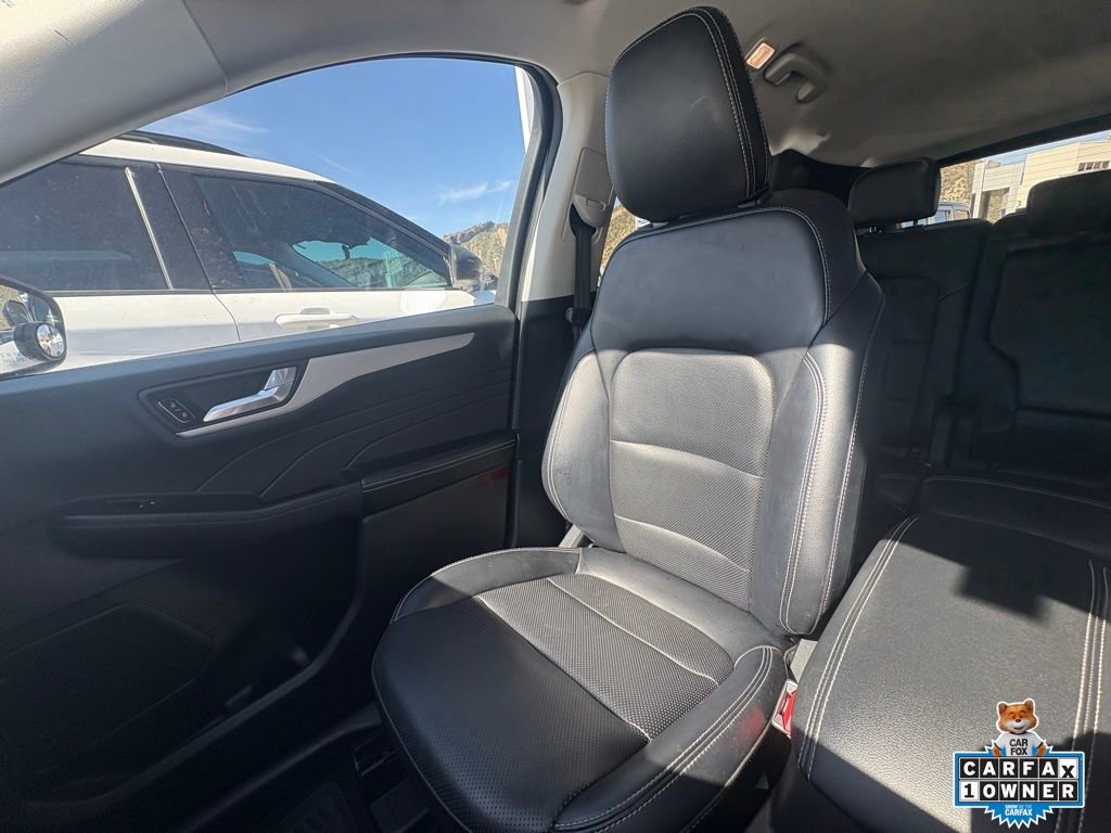 Certified 2021 Ford Escape SEL w/ Class II Trailer Tow Package AWD/4WD image 23