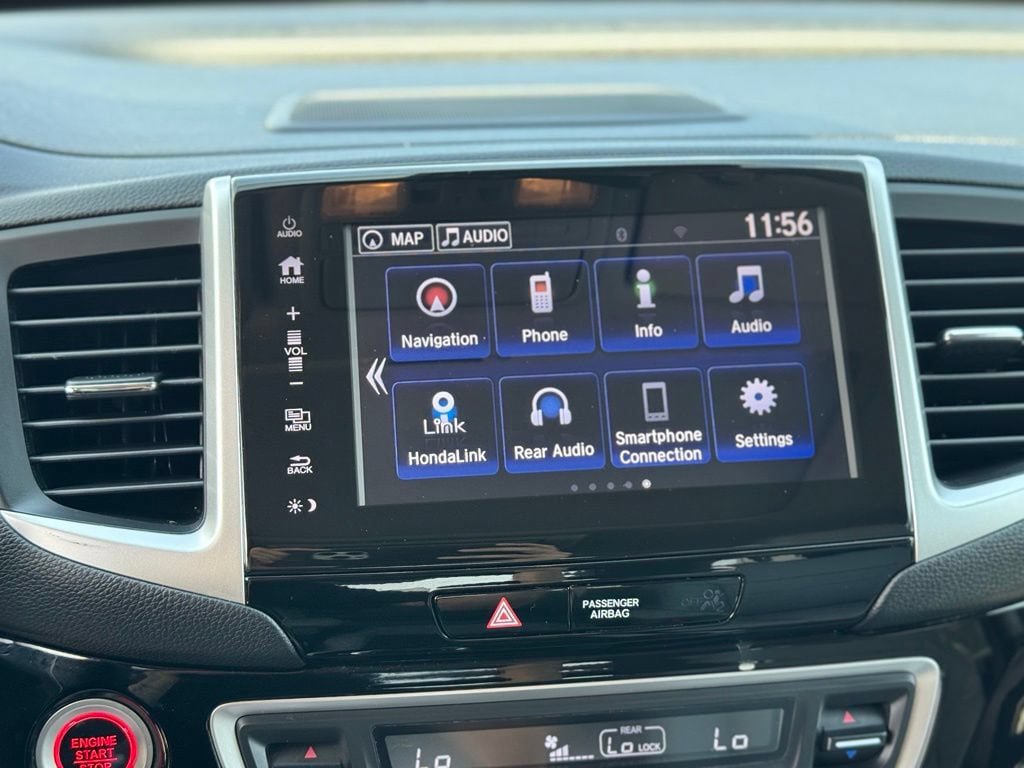 Used 2018 Honda Pilot Touring image 19