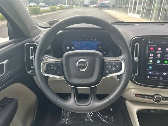 Used 2024 Volvo XC40 B5 Plus w/ Climate Package AWD/4WD image 18