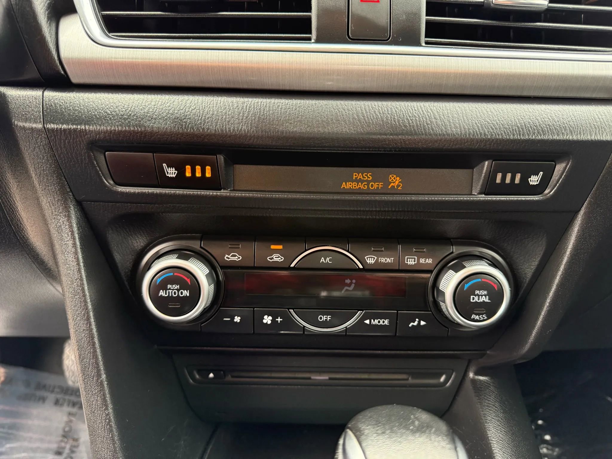 Used 2015 MAZDA MAZDA3 s Grand Touring image 26