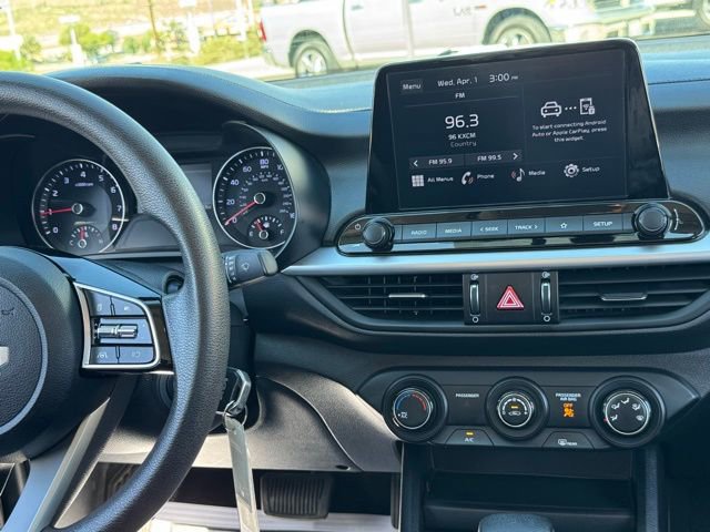 Used 2023 Kia Forte LXS w/ LXS Technology Package image 19