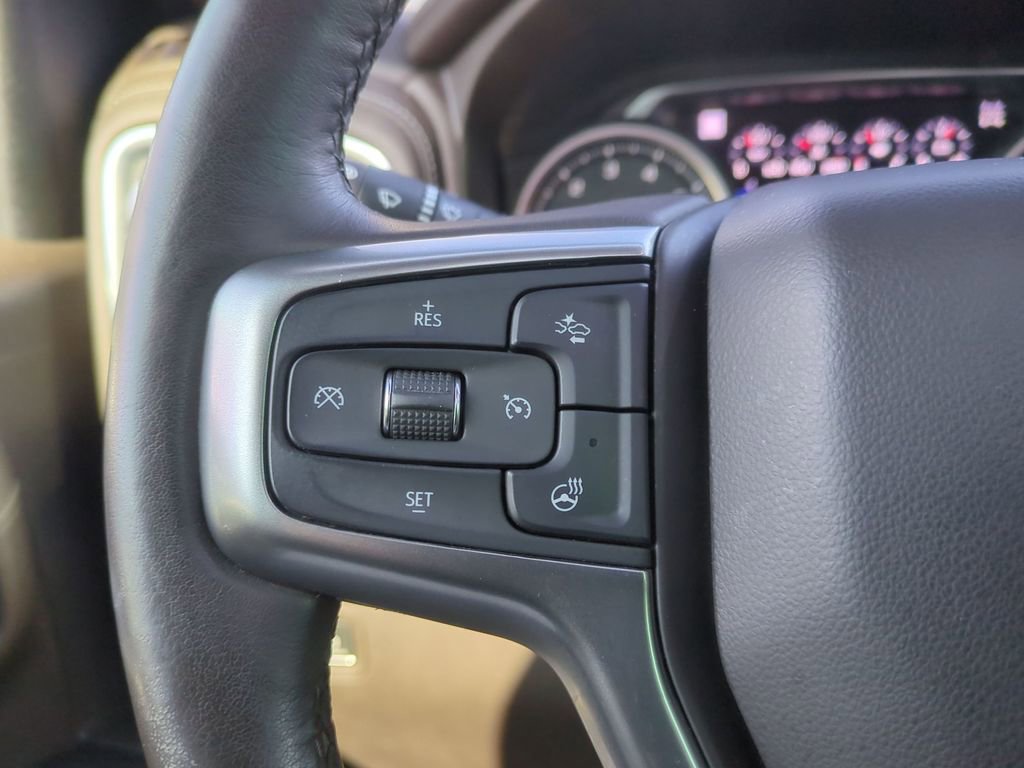 Used 2022 Chevrolet Silverado 1500 LTZ w/ LTZ Premium Package image 16