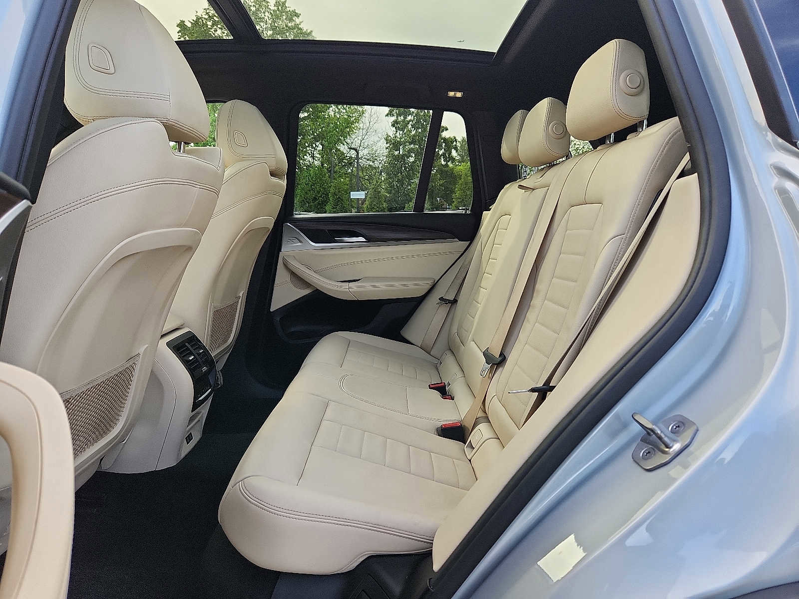 Used 2021 BMW X3 xDrive30e w/ Convenience Package AWD/4WD image 10