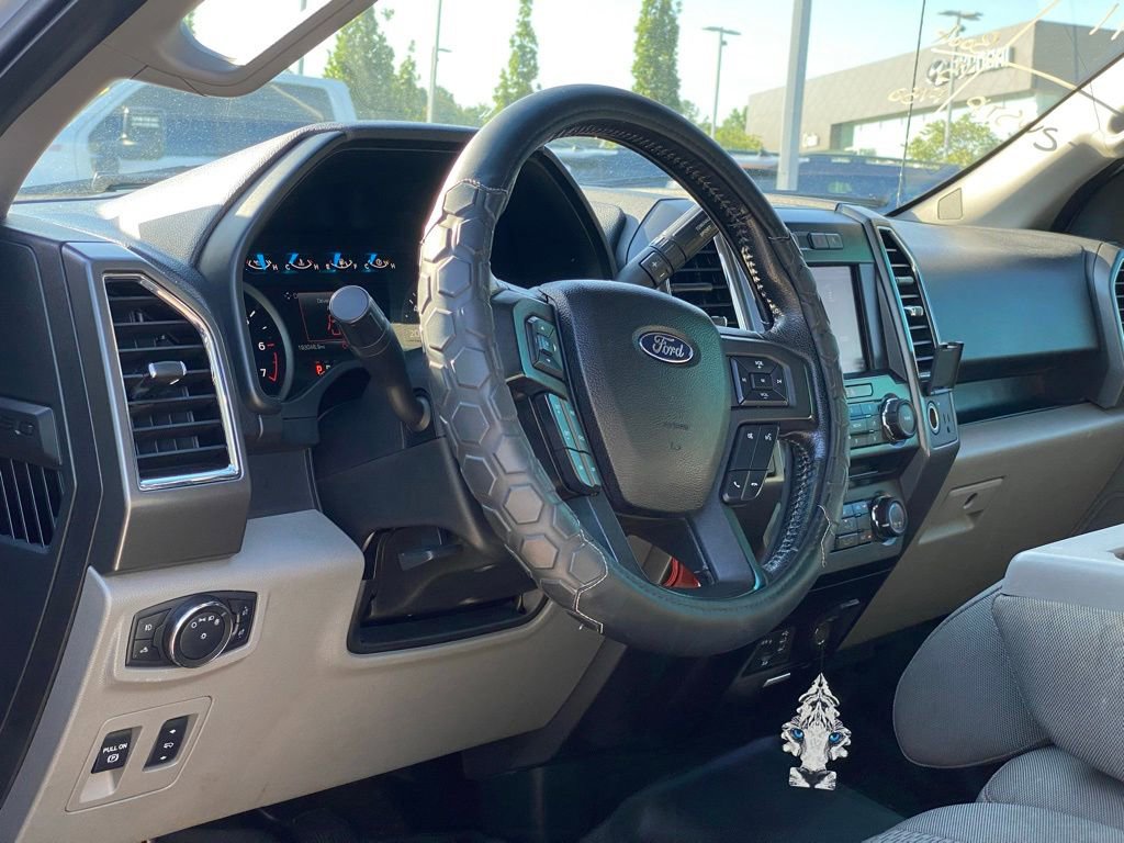 Used 2015 Ford F150 XLT w/ Equipment Group 302A Luxury AWD/4WD image 10