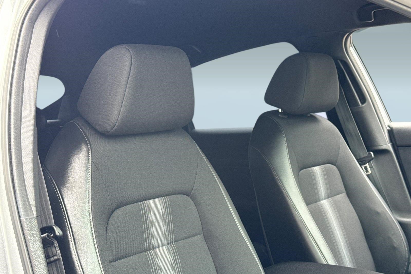 Certified 2025 Honda Civic Sport image 32