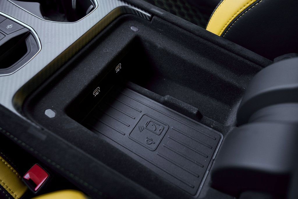 Used 2024 Lamborghini Urus Performante image 63