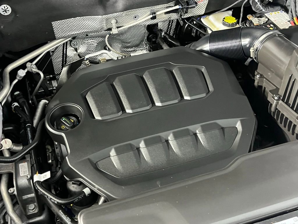 Used 2025 Volkswagen Atlas SEL image 41