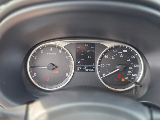 Used 2024 Nissan Kicks S image 23