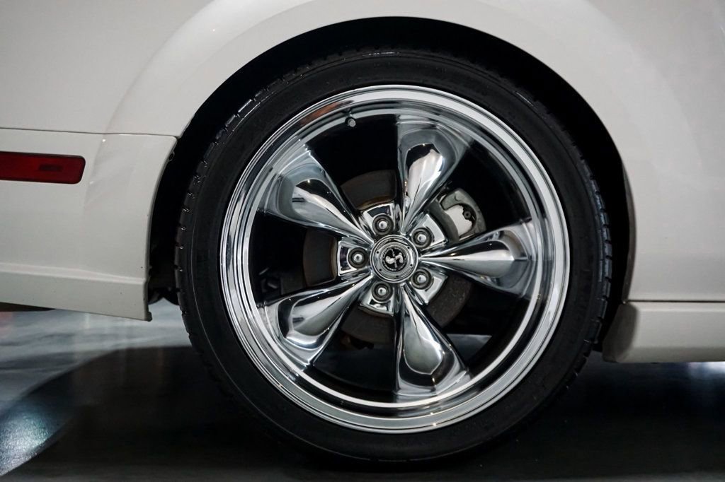 Used 2007 Ford Mustang GT image 53
