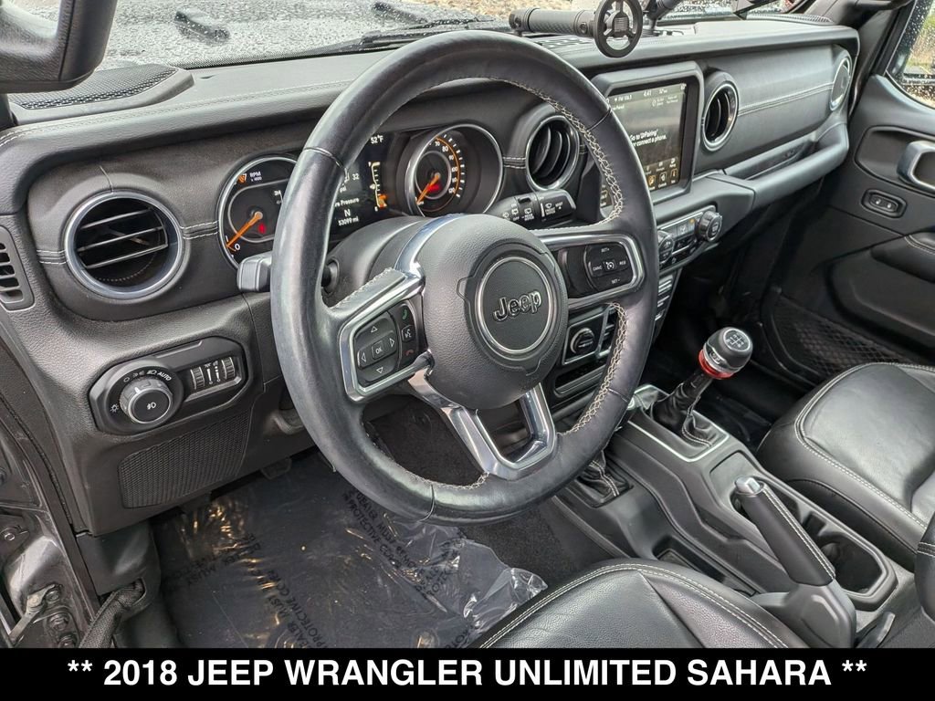Used 2018 Jeep Wrangler Unlimited Sahara AWD/4WD image 2