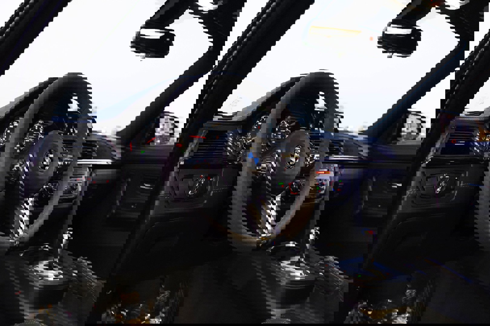 Used 2019 BMW M4 CS w/ Executive Package image 37