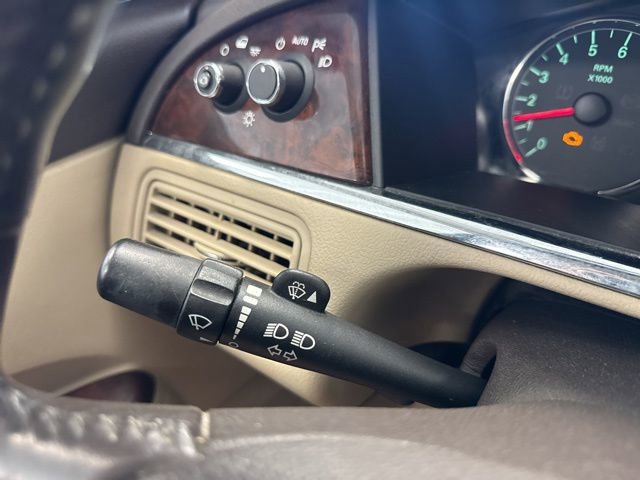 Used 2008 Buick LaCrosse CX FWD image 32