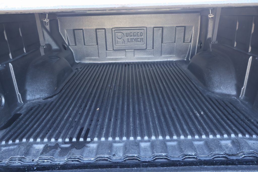 Used 2018 Chevrolet Colorado LT image 18