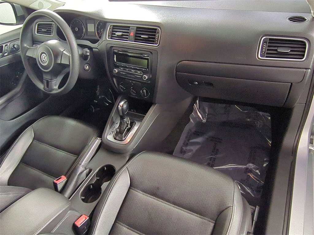 Used 2014 Volkswagen Jetta SE image 23
