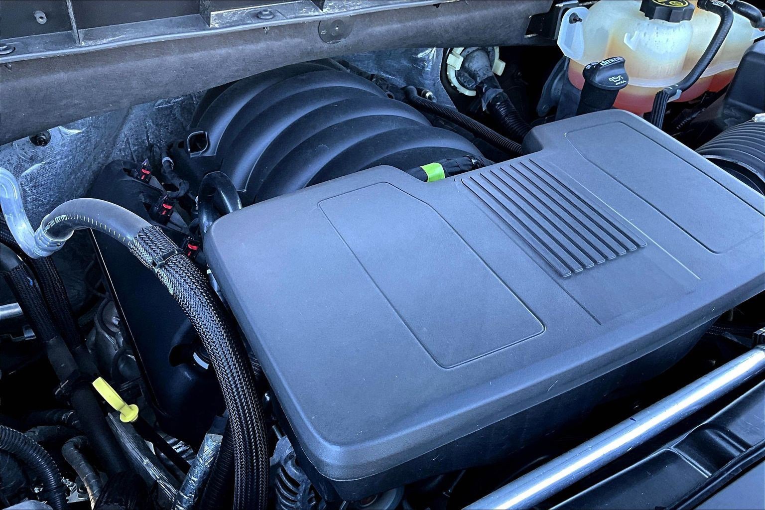 Used 2022 Chevrolet Silverado 1500 RST AWD/4WD image 32