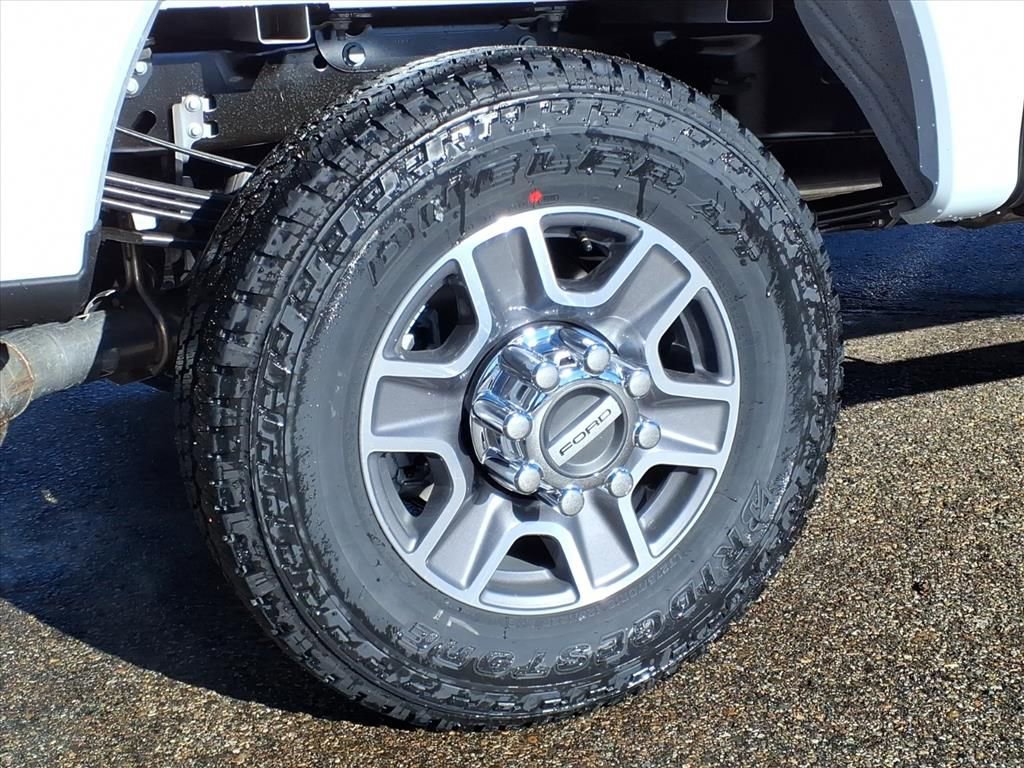 New 2026 Ford F250 Lariat w/ Lariat Premium Package image 12