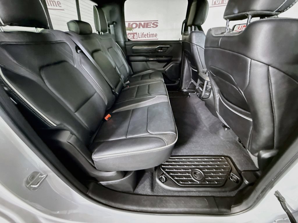 Used 2025 RAM 1500 Limited AWD/4WD image 33