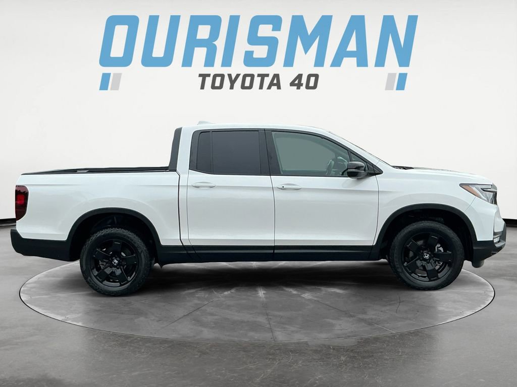Used 2024 Honda Ridgeline Black Edition image 8