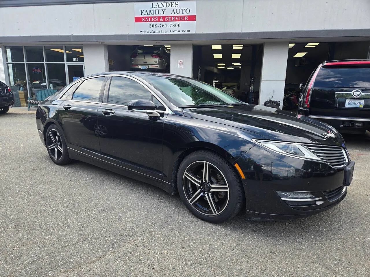 Used 2016 Lincoln MKZ AWD w/ Equipment Group 300A Reserve image 22