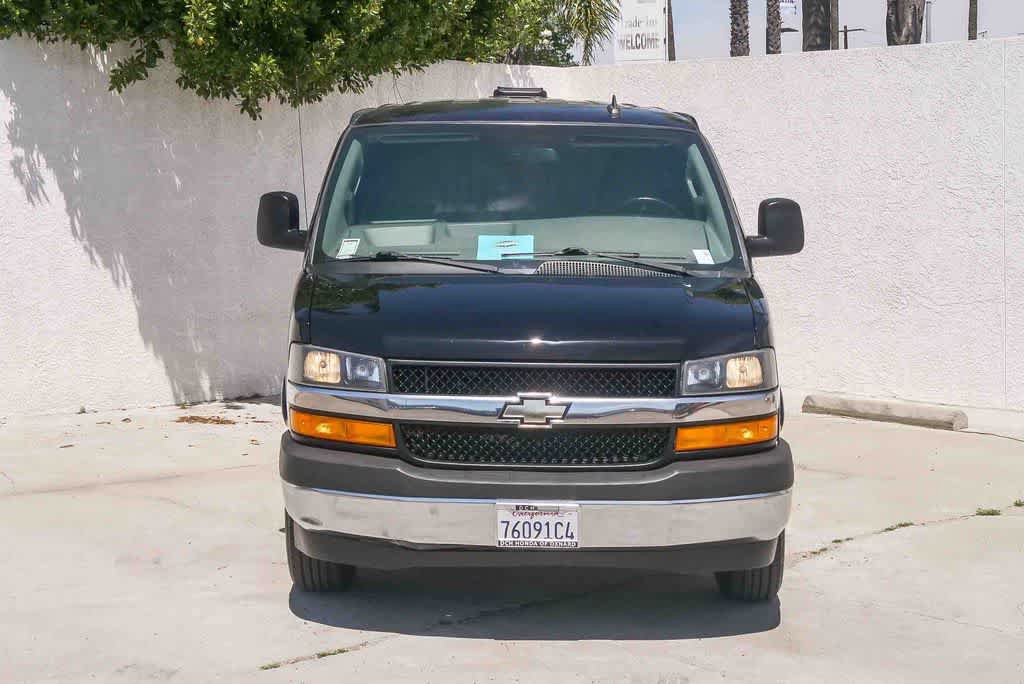 Used 2018 Chevrolet Express 2500 w/ Driver Convenience Package image 2