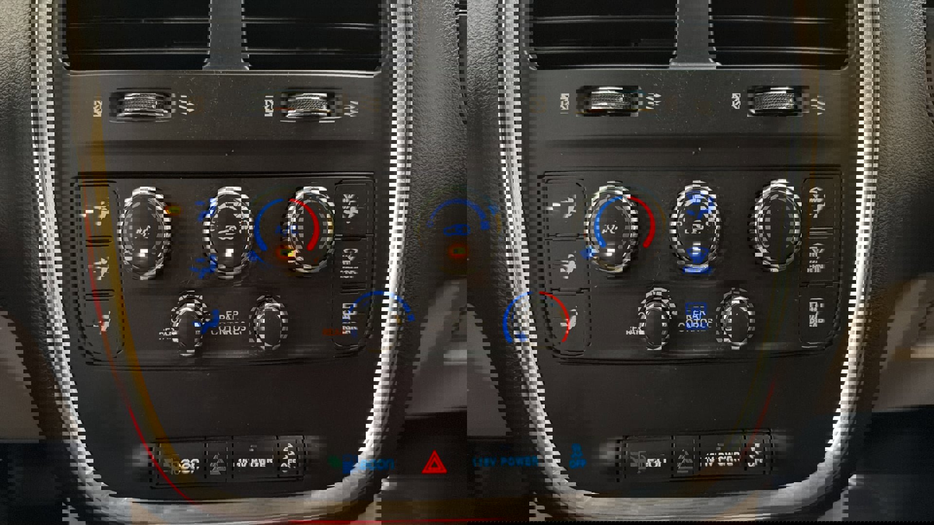 Used 2016 Dodge Grand Caravan SXT w/ Rear Park Assist Package image 28