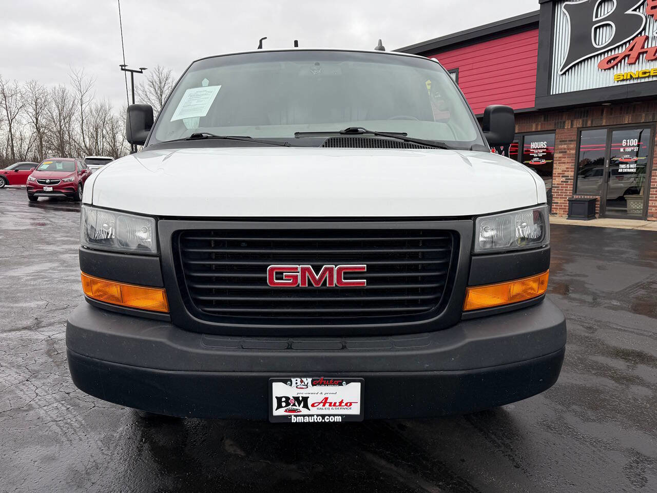 Used 2023 GMC Savana 2500 w/ Driver Convenience Package image 2
