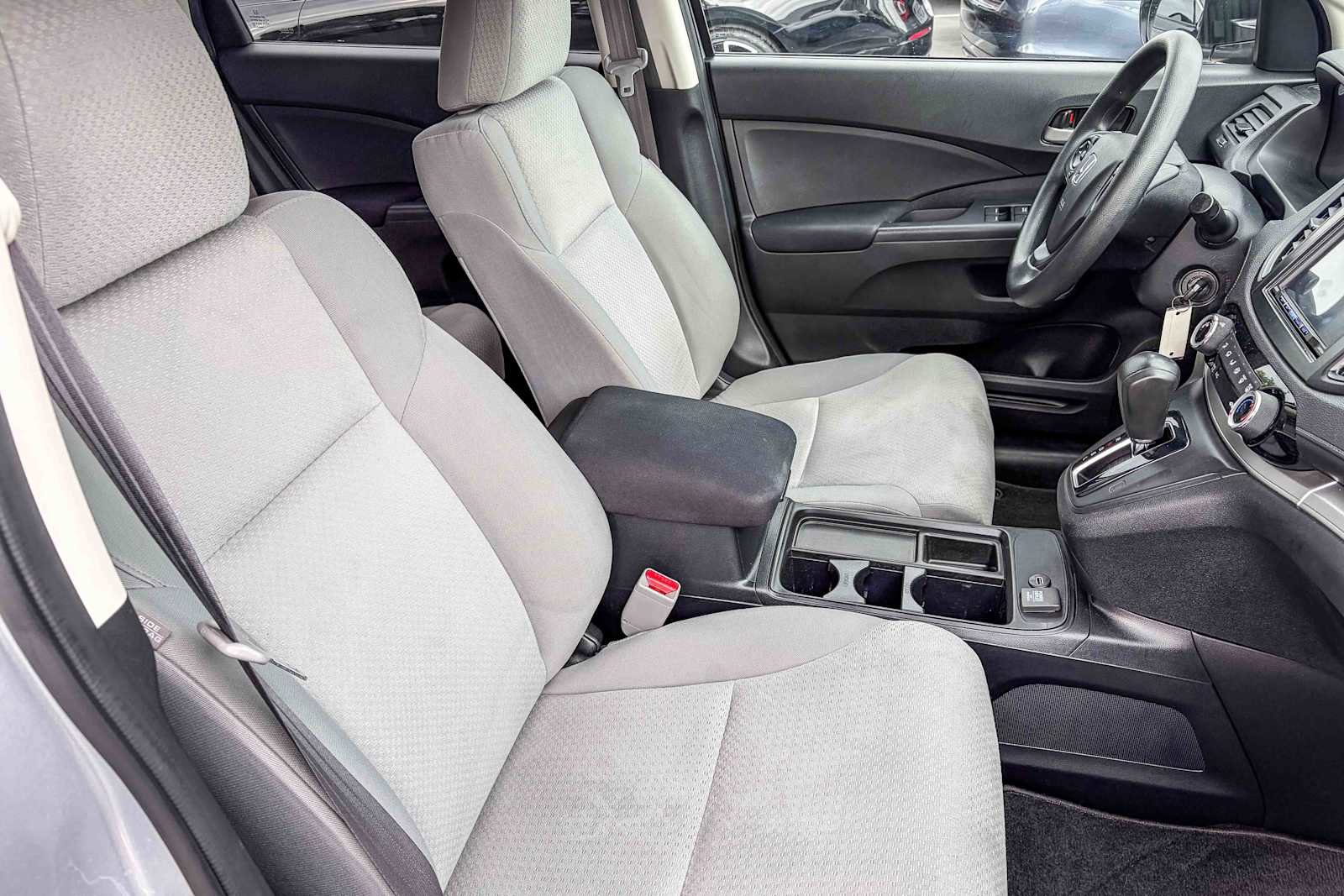 Used 2016 Honda CR-V SE image 12