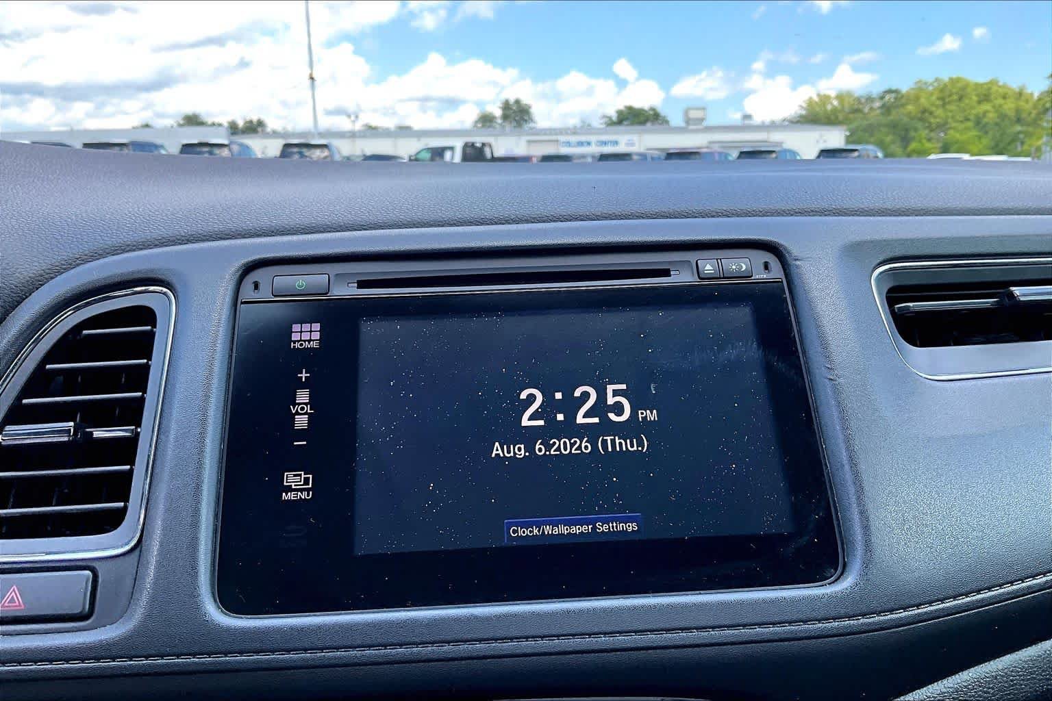 Used 2018 Honda HR-V EX image 34