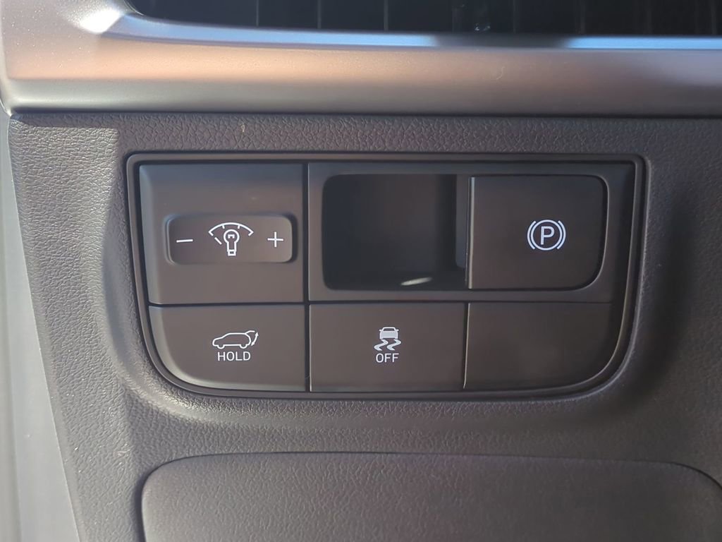 New 2026 Hyundai Tucson Limited image 30