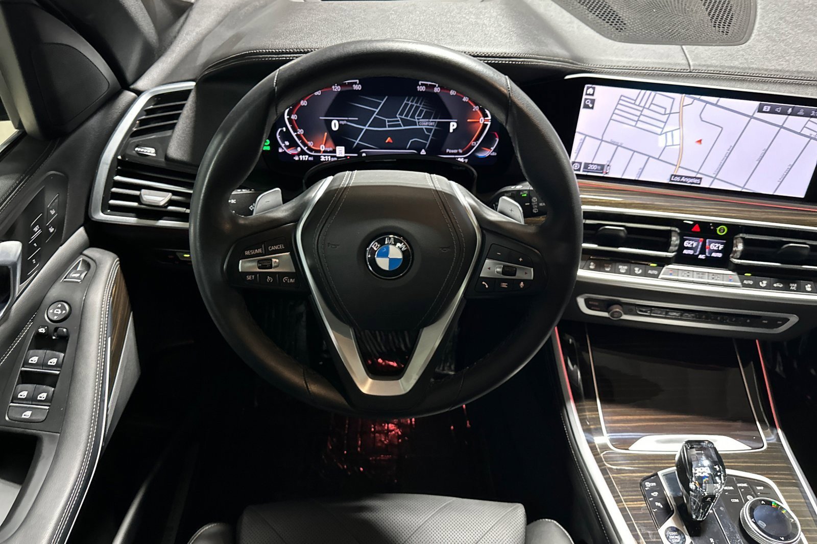 Used 2023 BMW X5 sDrive40i w/ Executive Package image 13